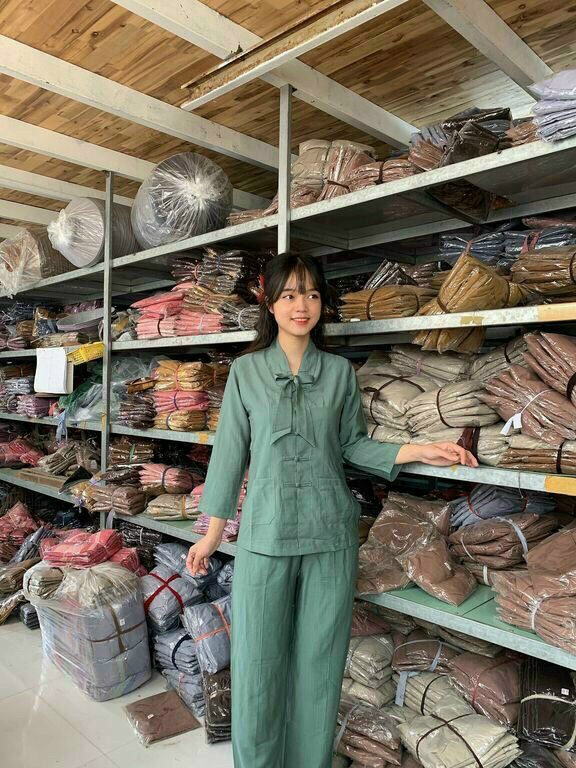 La Hán Nơ Tơ (xanh đậm)